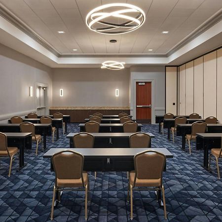Courtyard By Marriott Sacramento Cal Expo Hotel Buitenkant foto